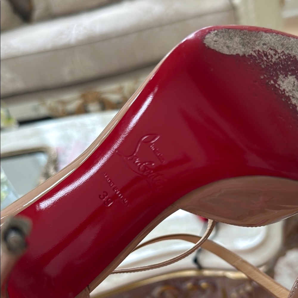 Christian Louboutin Nude Patent Leather Pumps - Picture 4 of 7